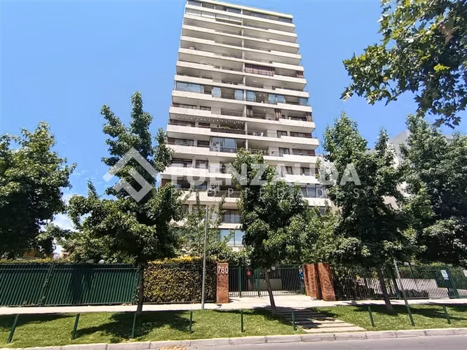 Departamento en venta de 2 dorm. en San Miguel