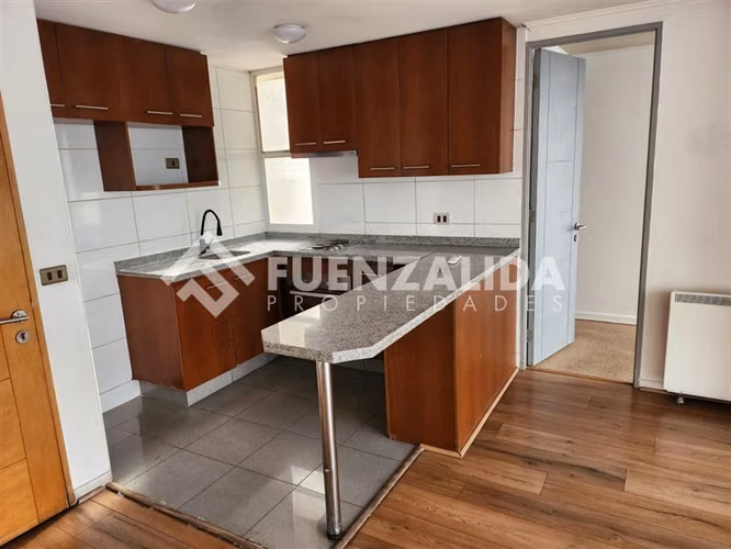 Departamento en venta de 1 dorm. con vista despejad en Macul - Imagen 4