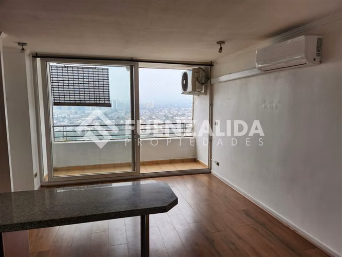 Departamento en venta de 1 dorm. con vista despejad en Macul - Imagen 2