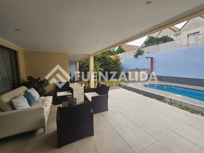Casa en venta de 5 dorm. en condominio en Peñalolén - Imagen 11