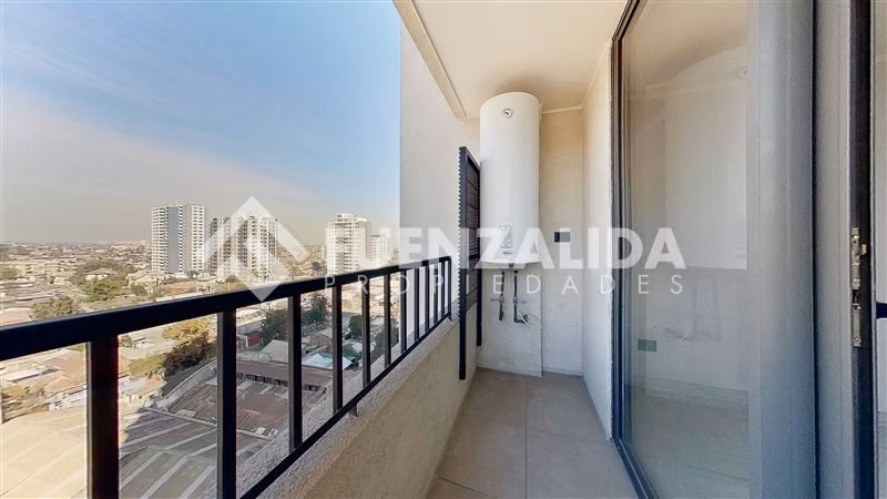 Departamento en venta de 2 dorm con est en Av Lo Ovalle