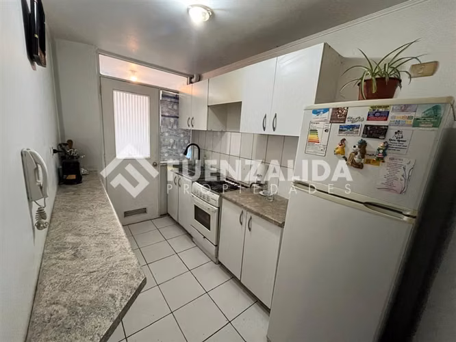 Departamento en venta de 3 dorm. en Recoleta