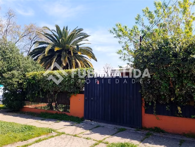 Casa en venta de 3 dorm. en Peñalolén