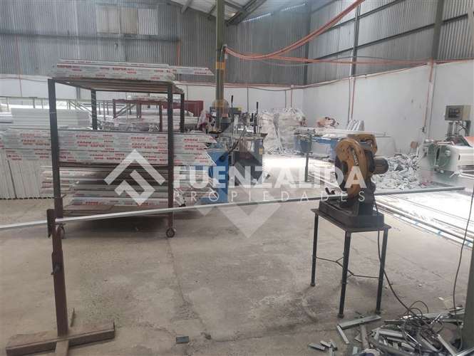 Industrial en venta en Cerro Navia