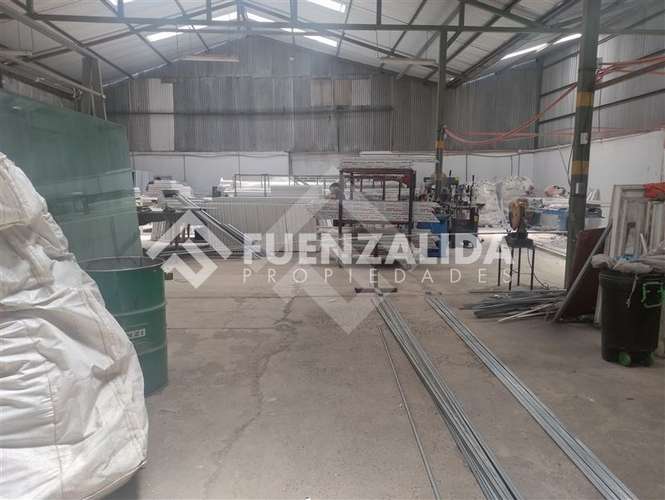 Industrial en venta en Cerro Navia