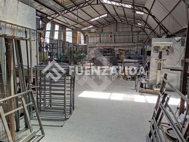 Industrial en venta en Cerro Navia