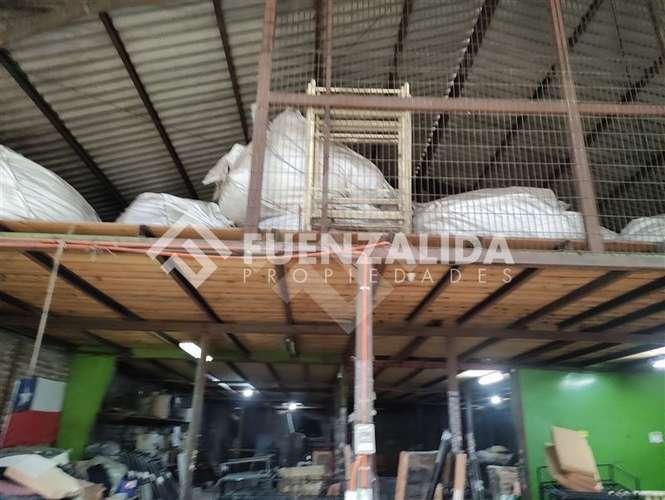 Industrial en venta en Cerro Navia
