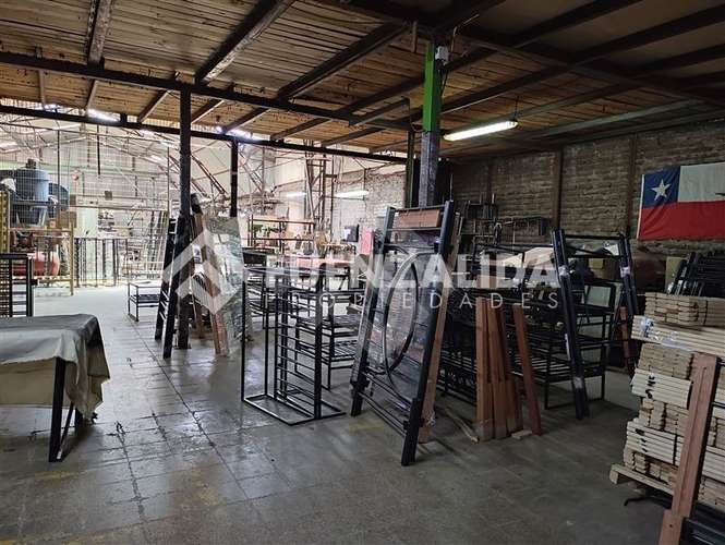 Industrial en venta en Cerro Navia