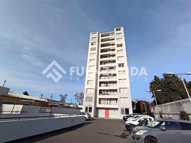 Departamento en venta de 2 dorm. en La Cisterna