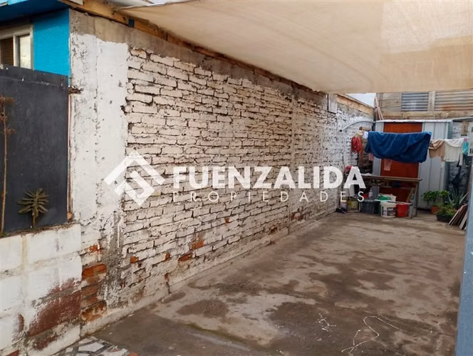 Casa en venta de 2 dorm. en Puente Alto