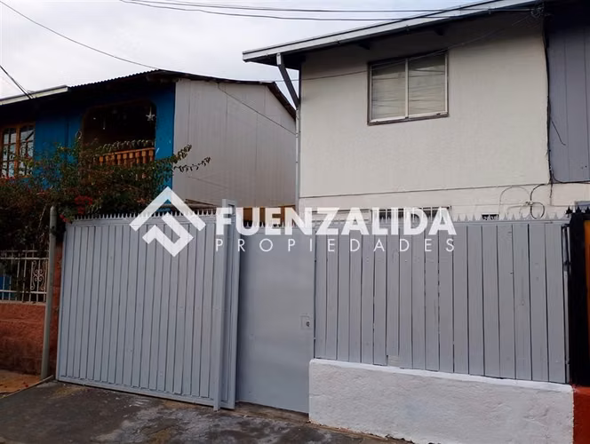 Casa en venta de 2 dorm. en Puente Alto