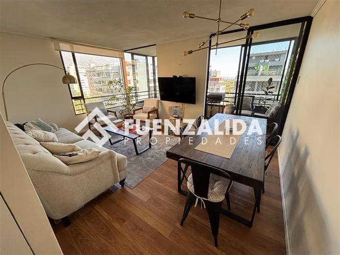 Departamento en venta de 3 dorm. en Las Condes