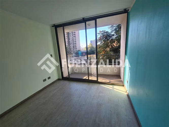 Departamento en venta de 2 dorm. en Estación Central