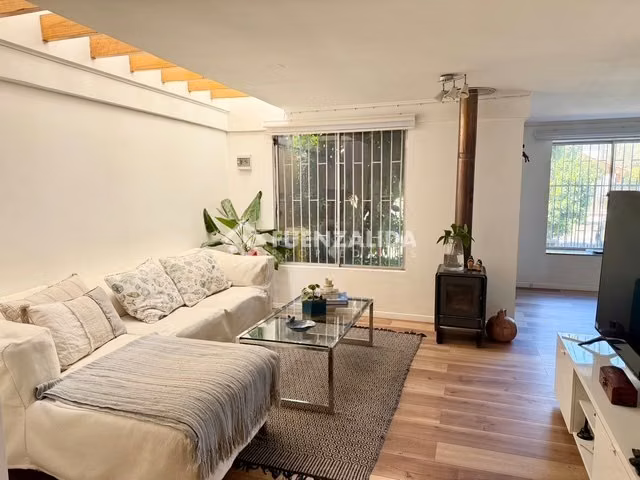 Casa remodelada en venta 4 Dorm 3 Baños 170 m2. en Pudahuel
