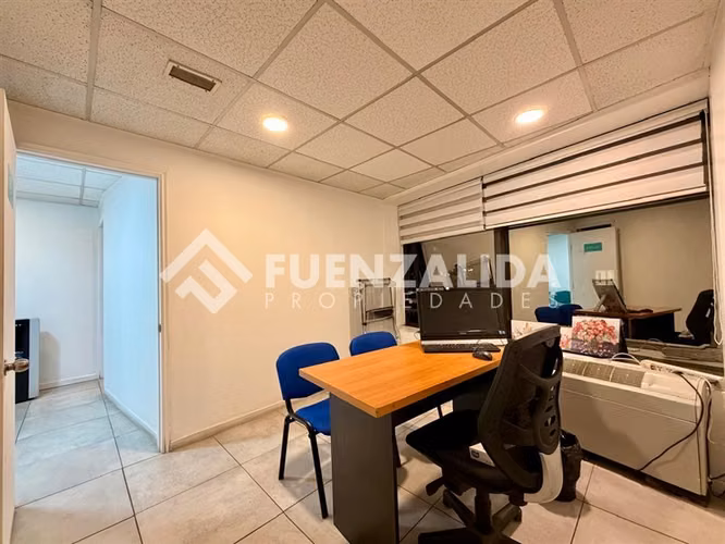Oficina en venta 142 M2 8 Priv 5 Bañ 1 E 1 B. en Providencia - Imagen 21
