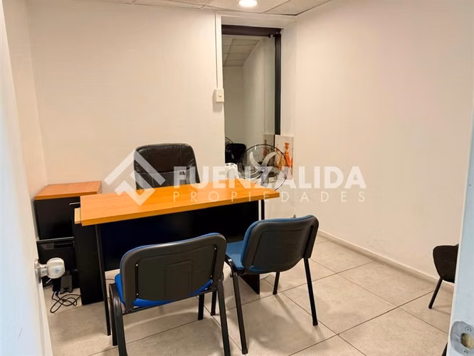 Oficina en venta 142 M2 8 Priv 5 Bañ 1 E 1 B. en Providencia - Imagen 19