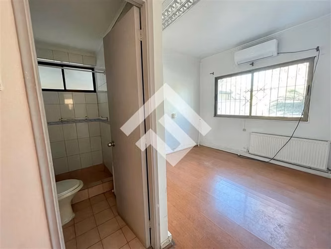 Casa en venta 738 M2 Terreno. en Providencia