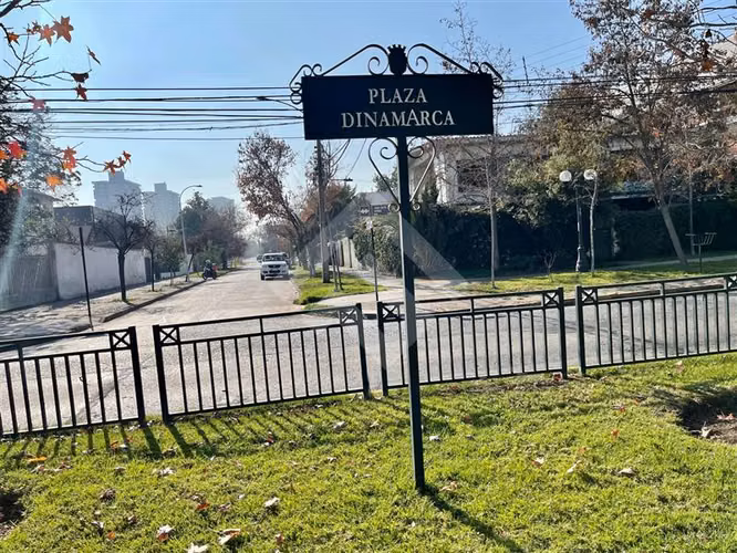 Casa en venta 738 M2 Terreno. en Providencia