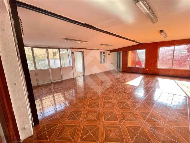 Casa en venta 738 M2 Terreno. en Providencia