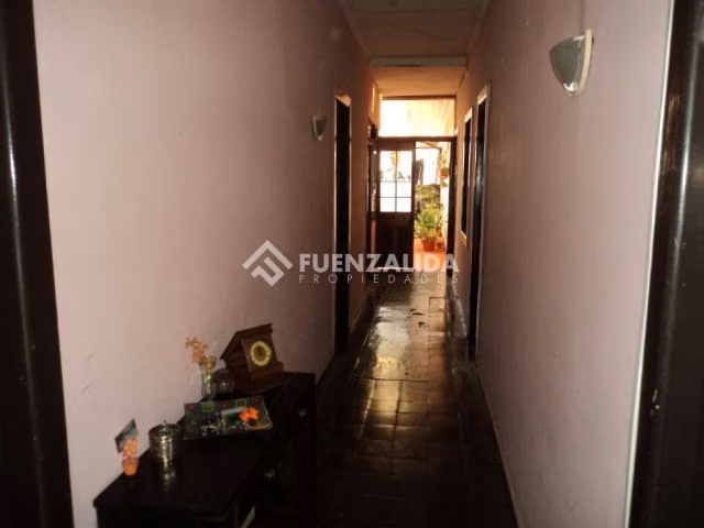 Casa en venta de 4 dorm. en Recoleta