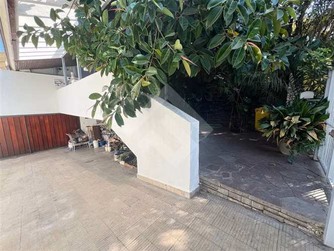 Casa en venta en exclusivo sector El Bosque. En Providencia