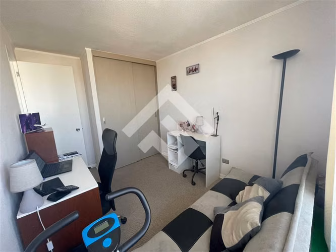 Departamento en venta 2D 1B 1Est 1Bod. En La Cisterna
