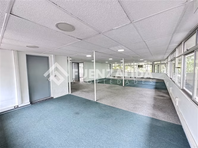Oficina en arriendo en Providencia, APP