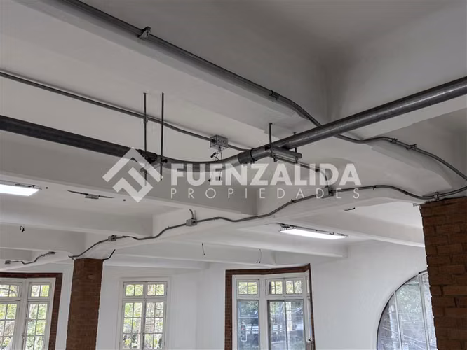 Oficina en arriendo en Providencia, APP