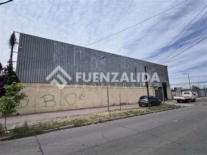 Bodega en arriendo en La Cisterna