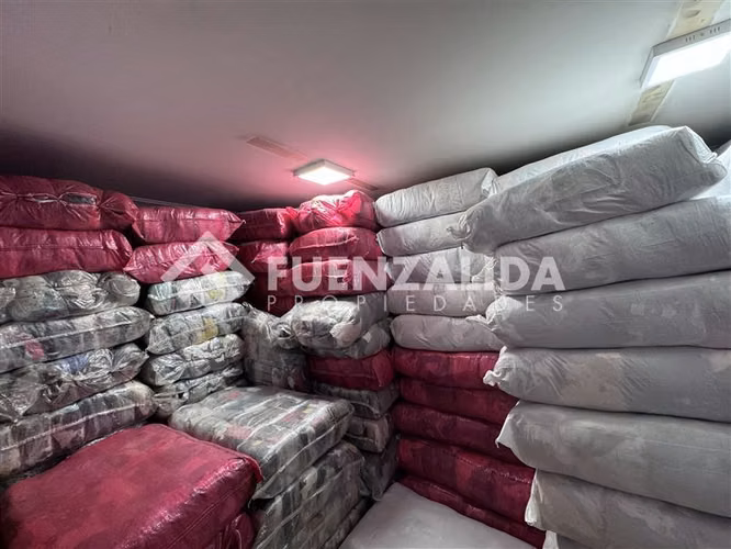 Bodega en arriendo en La Cisterna