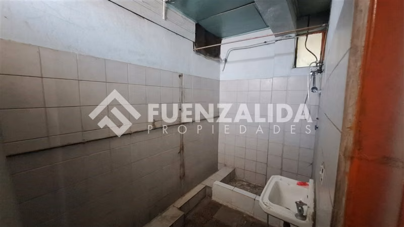 Local Comercial - Casa en venta en Puente Alto, YMG