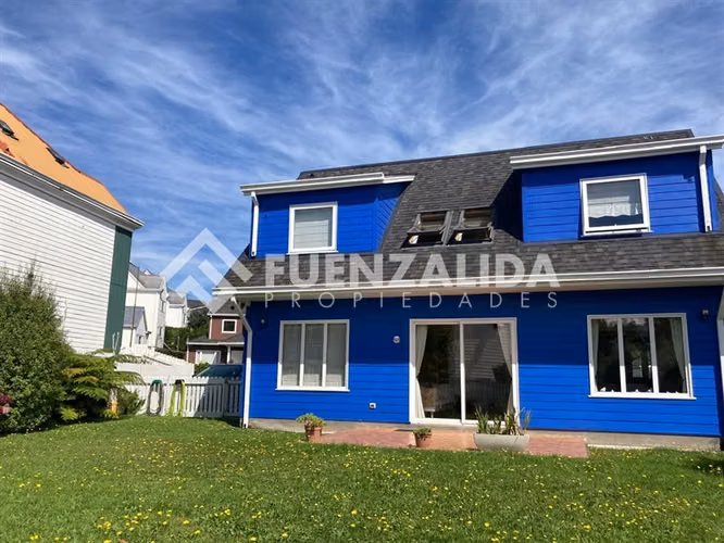 Casa en venta de 4D3B en Consolidado Condominio Dos Esteros