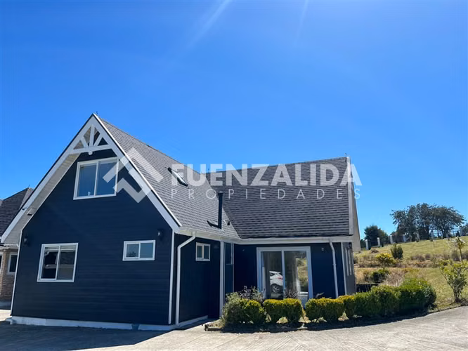 Venta de casa de 5D Condominio Los Graneros Puerto Varas
