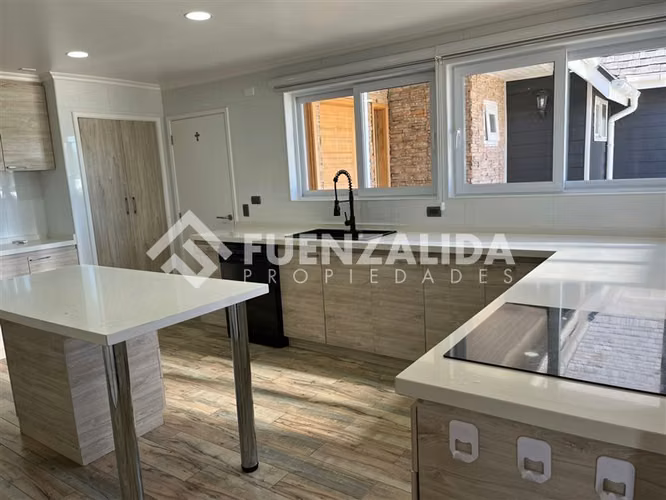 Venta de casa de 5D Condominio Los Graneros Puerto Varas