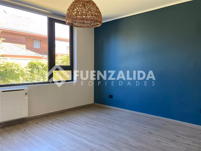 Departamento en arriendo de 2D2B con amplio patio