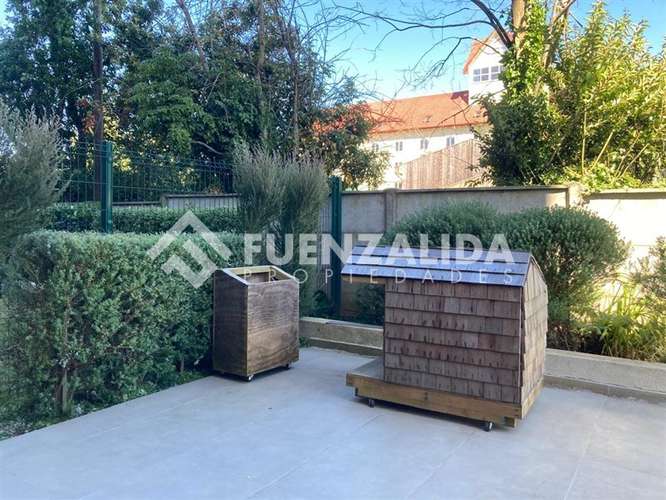 Departamento en arriendo de 2D2B con amplio patio