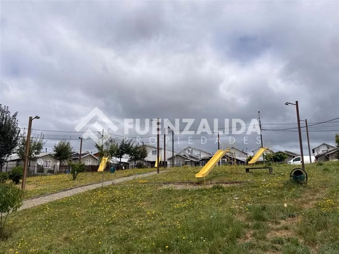 Casa en arriendo de 3D2B en Nueva Braunau