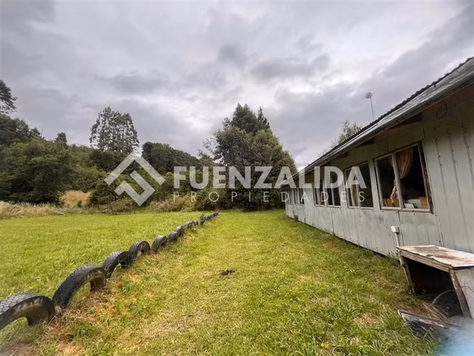 Vendemos Parcela con infraestructura educativa