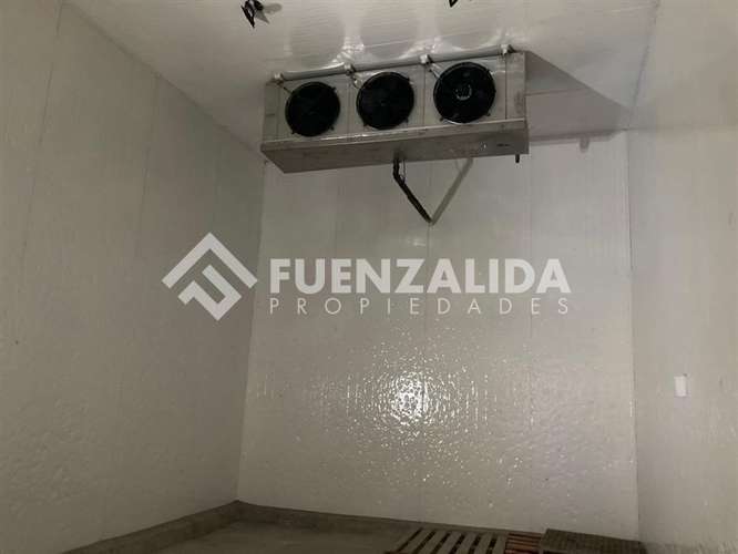 Local Comercial en venta con 2 cámaras frigorificas - Imagen 9
