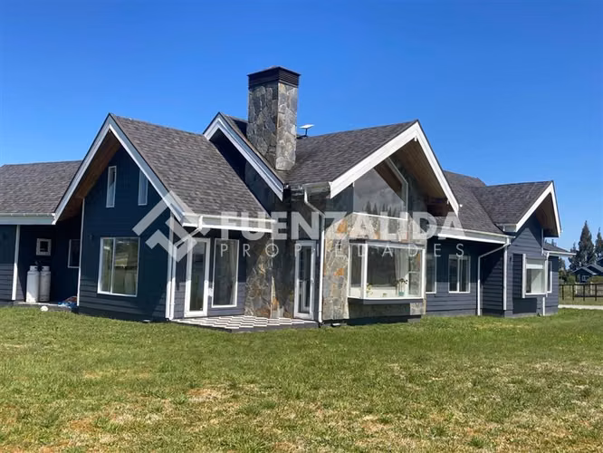 Casa en venta de 6D6B en Graneros de Puerto Varas
