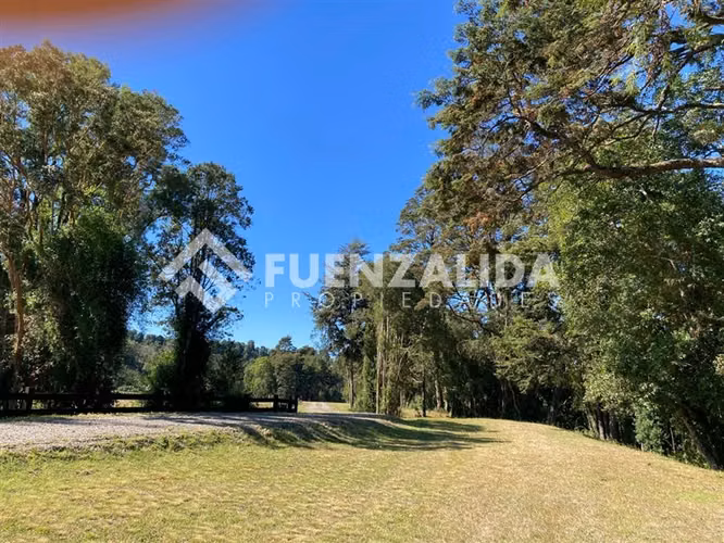 Parcela en venta con acceso a rio Maullin