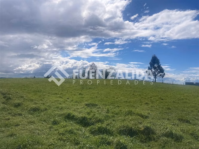 Vendemos casa en parcela de 3D4B en loteo camino a Ensenada