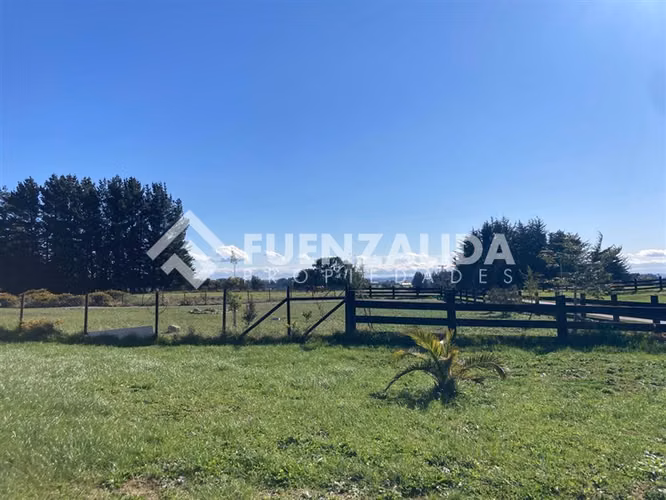 Casa en venta de 4D3B en condominio Las tranqueras