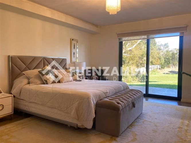 Casa en venta de 4D3B en condominio Las tranqueras