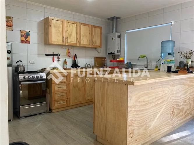 VENDEMOS CASA 2D2B A PASOS DE PARQUE ALERCE ANDINO - Imagen 11