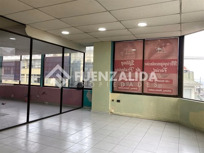 Arrendamos Oficina en excelente ubicación Puerto Montt