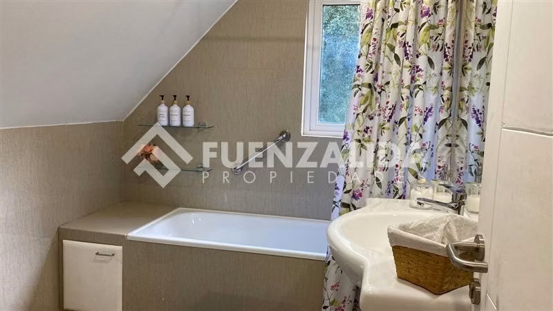 Venta Acogedora Casa en Parcela 4D en Suite 6B Puerto Varas