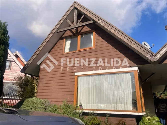 Casa en venta de 4D4B en Mirador de la Bahia Puerto Montt