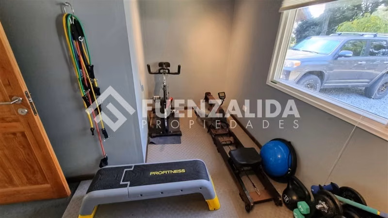 Casa de campo remodelada de 4D4B con jardin en Frutillar