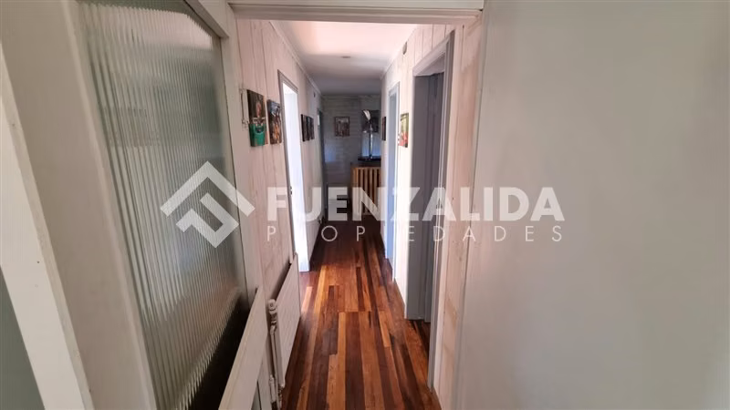 Casa de campo remodelada de 4D4B con jardin en Frutillar